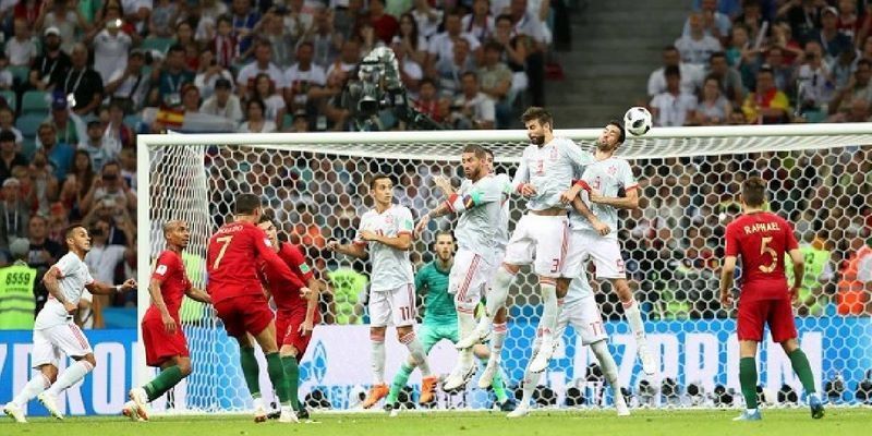 Đá phạt gián tiếp và những điều có thể bạn chưa biết